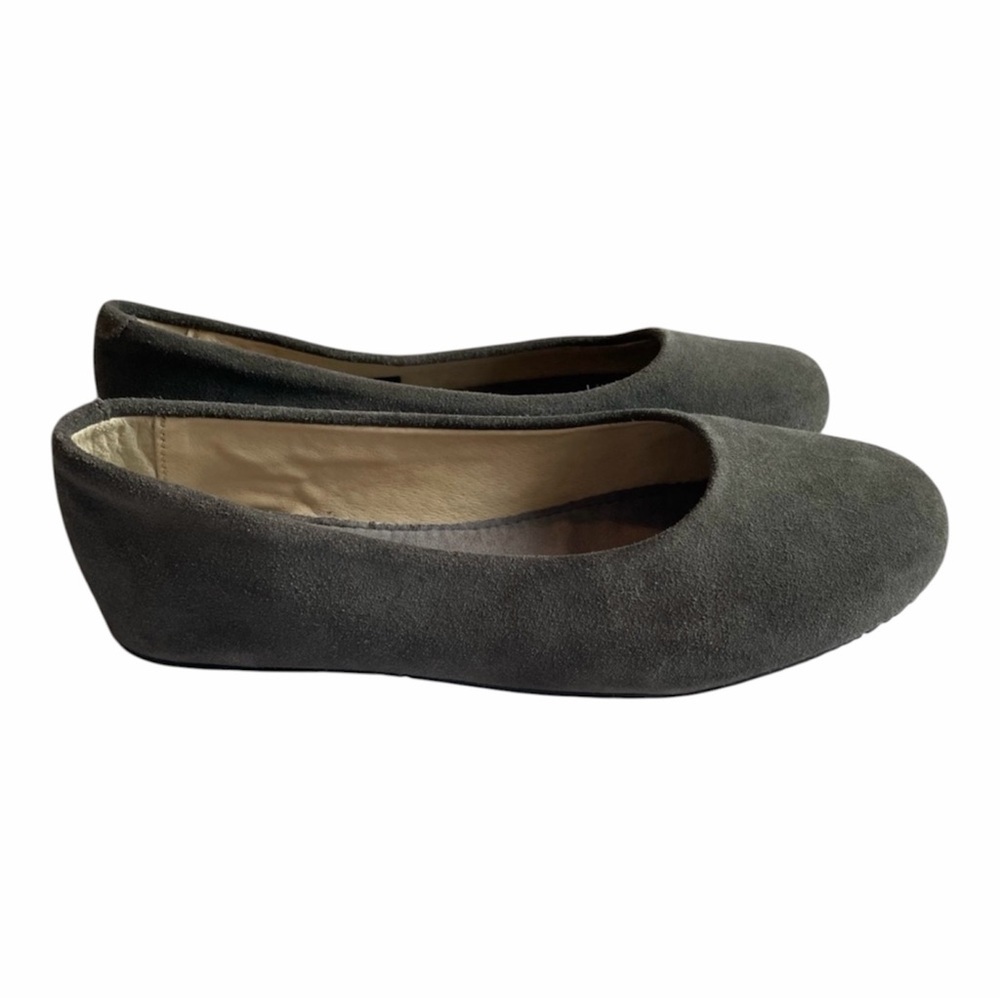 Manitobah Mukluks Suede Ballet Flats Size 9 NWOT Comfort Slip-On - Picture 2 of 8